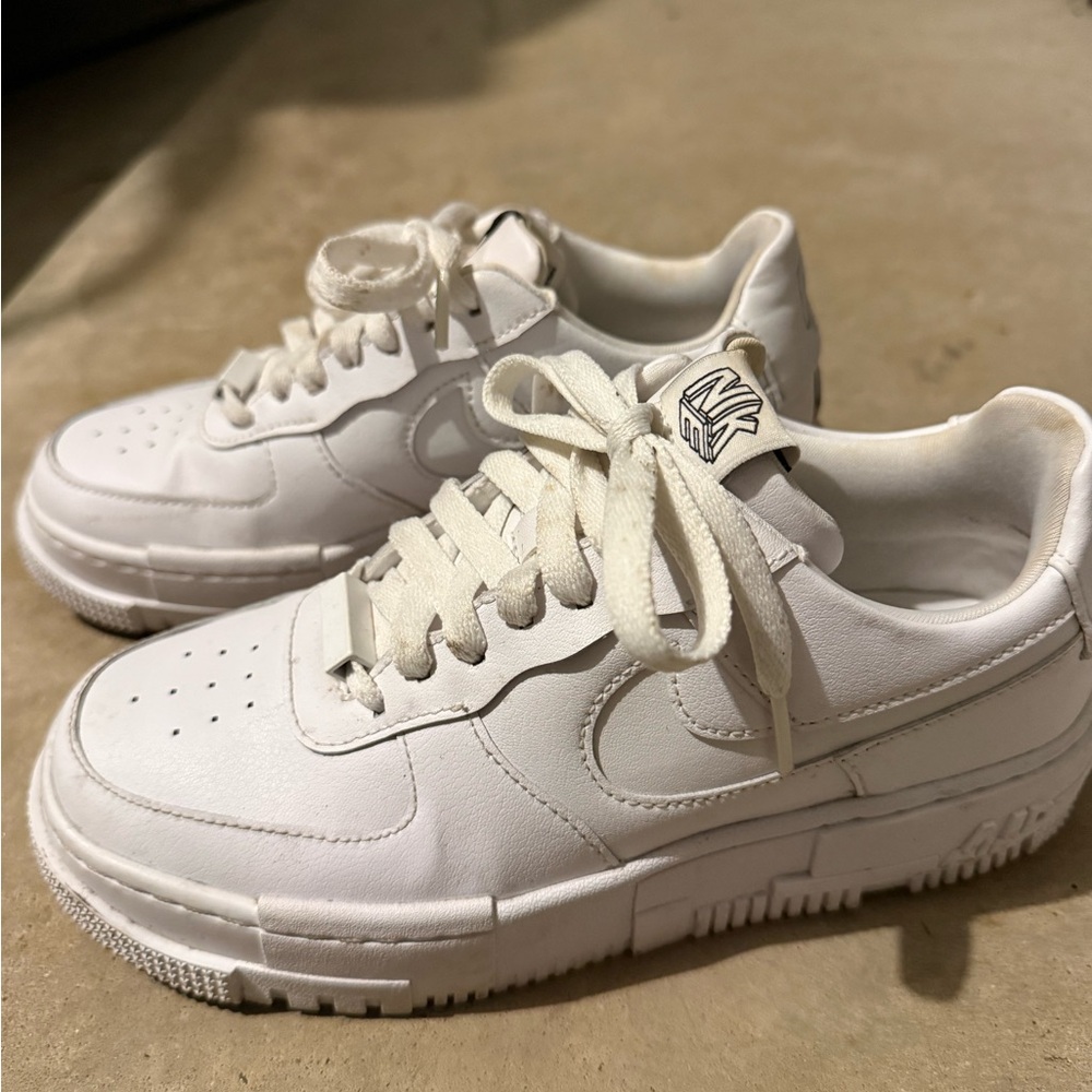White Air Force 1 Pixel